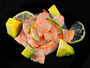 Salmon ceviche with avocado and lime