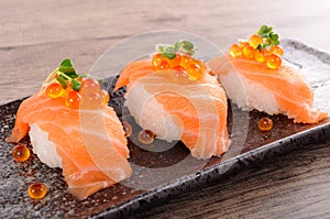 Salmon sushi with caviar