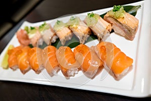 Salmon sushi set