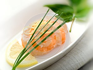 Salmon tartare with lemon