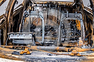 The salon burned car