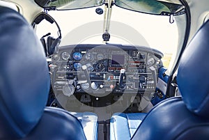 Saloon aircraft with dashboard before departure.