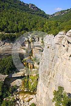 Salt de Sallent waterfall