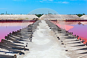 Salt evaporation pond