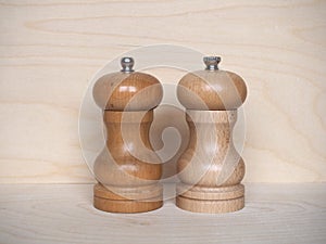 Salt and pepper grinders