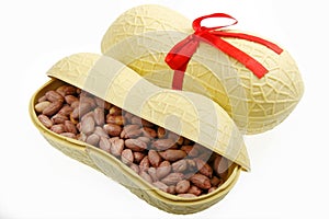 Salt-roasted peanuts