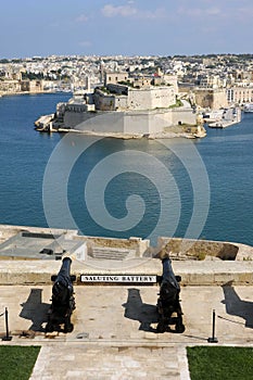 Saluting battery Malta Grand Harbour