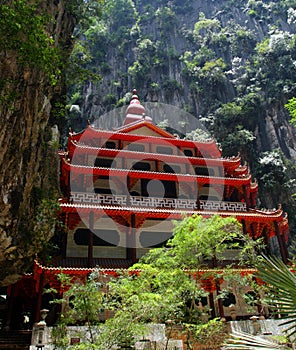 Sam Poh Tong Cave Temple, Malaysia photo