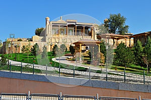 Samarkand: medieval mosque