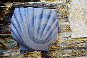 Samos shell sign by the way of Saint James