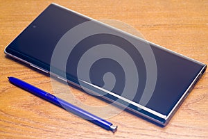 Samsung Galaxy Note 10 on the desk