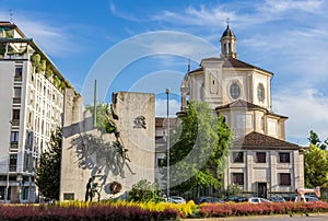 San Bernardino alle Ossa, a church in Milan photo