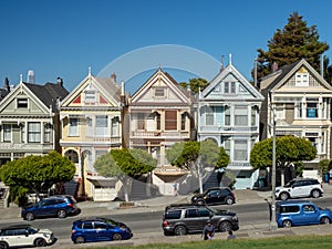 San Francisco, California, USA: Painted ladies, Victorian and Edwardian houses and buildings, Alamo Square Park