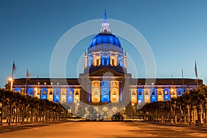 San Francisco City Hall in Golden State Warriors Colors.