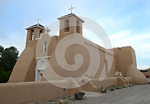 The San Francisco de Asis Church in Taos, Mew Mexico photo