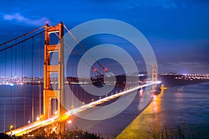 San Francisco golden gate bridge at night