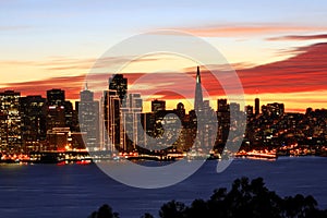 San Francisco skyline at night