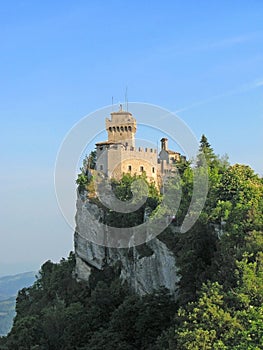 San Marino - Cesta Castle photo