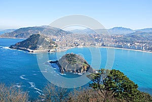 San Sebastian bay photo