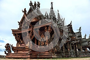 Sanctuary of Truth, Pattaya photo