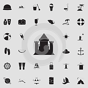 sand castle icon. Detailed set of summer pleasure icons. Premium quality graphic design sign. One of the collection icons for webs
