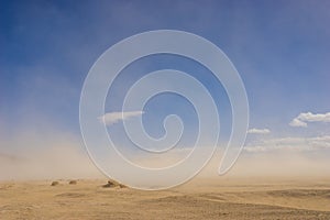Písek poušť v vítr bouře 