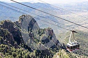 Sandia Peak Tramway, car nearing the top