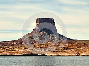 Sandstone of Glen Canyon, Lake Powell - Boat view