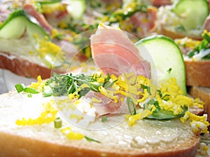 Sandwich with ham and cucumber