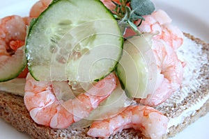 Sandwich with shrimps and cucumber