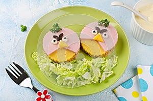 Sandwiches with sausage and cheese Angry birds