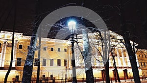 Sankt-Petersburg architecture building streetlight trees night outdoors city