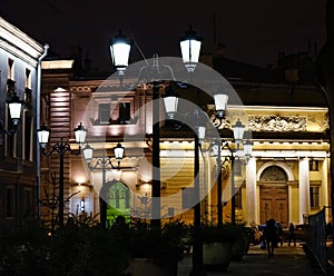 Sankt-Petersburg night city streetlight illuminated architecture