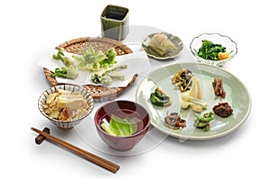 Sansai ryori, japanese edible wild plants vegetables cuisine