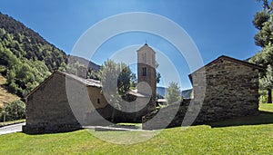 Sant MartÃÂ­ de la Cortinada church and cemetery