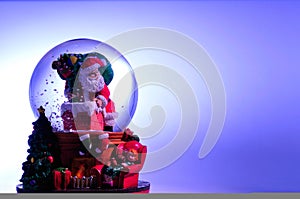 Santa Claus snow globe