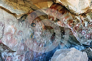 santa cruz argentina prehistoric place, cuevas de las manos hand cave rock art from more than 8000ac