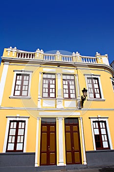 Santa Cruz de La Palma colonial house facades