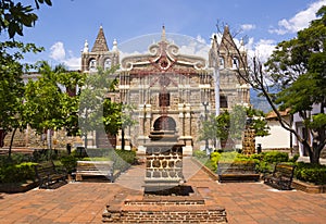 Santa Fe de Antioquia, Antioquia, Colombia - Iglesia de Santa Barbara