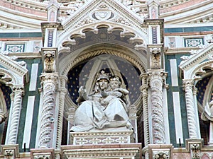 Santa Maria del Fiori cathedral photo