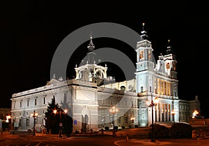 Santa Maria la Real de La Almudena photo