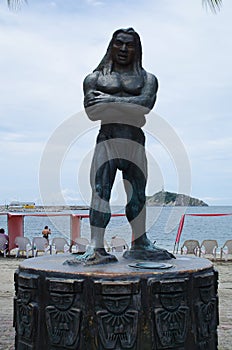 SANTA MARTA, COLOMBIA - OCTOBER 21, 2017: Statue of Lovers` Park in downtown Santa Marta, popular caribbean destination