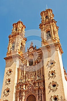 Santa Prisca church in Taxco, Mexico photo