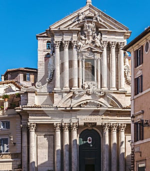 Santi Vincenzo e Anastasio a Trevi photo