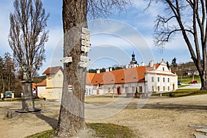 Santiniho dÅ¯m, BaroknÃ­ cisterciÃ¡ckÃ½ klÃ¡Å¡ter Plasy, PlzeÅˆskÃ½ kraj, ÄŒeskÃ¡ republika /  Architect Santini house, baroque