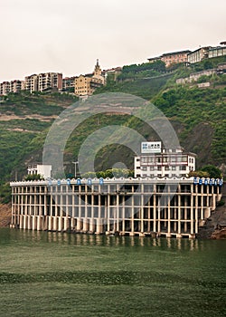 Sanxia Water building on stilts along Yangtze river, Baidicheng, China