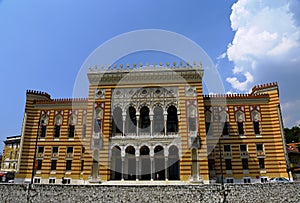 Sarajevo's City Hall, Vijecnica