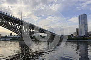 Saratov Bridge crosses the Volga River and connects Saratov and Engels, Russia length is 2,803.7 meters