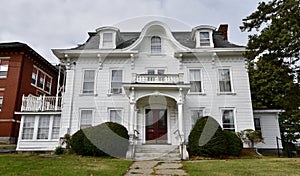 Sargent-Roberts House