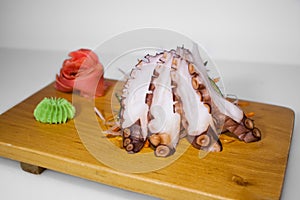 Sashimi mix slices with lemon